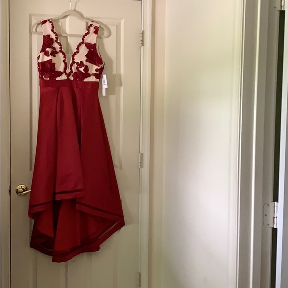 Nicole Miller Hi Low Gown - Picture 7 of 7